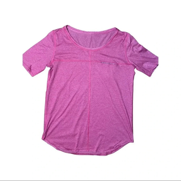 Lululemon Run Away Tee in Heathered Bumble Berry - Picture 3 of 5